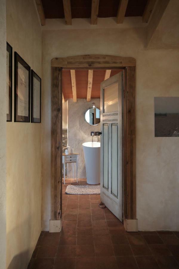 Podere Ripi Volterra Exterior photo